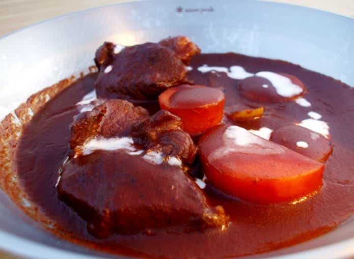 牛すね肉のシチュー