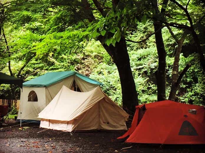 滝が近いおしゃれキャンプ場