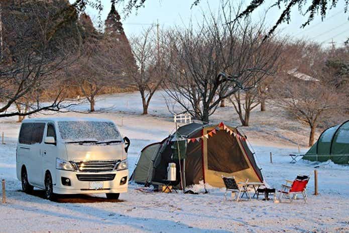 冬キャンプのキャンパルジャパンのテント