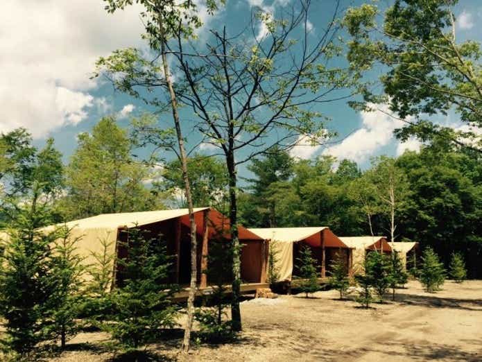 おしゃれで開放的なキャンプ場