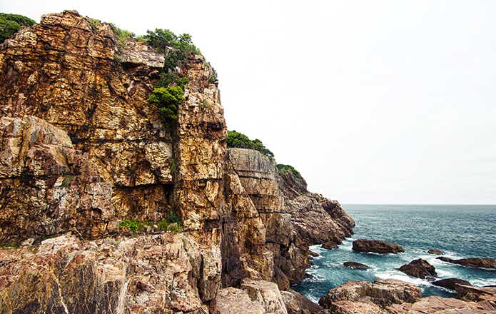 フィッシング　海の見える崖