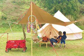 ドリームキャッチャーを飾ったキャンプ