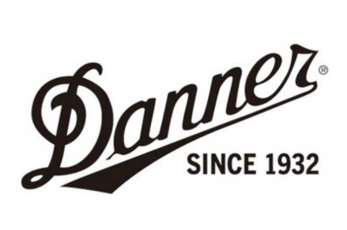アウトドアブランド「ダナー」のロゴ