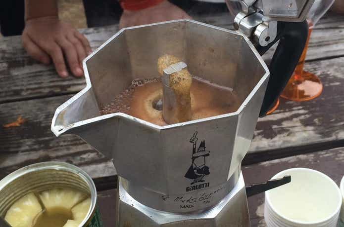 ビアレッティのモカ・エキスプレスでコーヒーを淹れる
