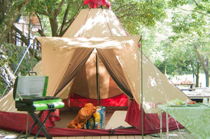 岩屋公園キャンプ場とテント