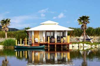 水際にある建物