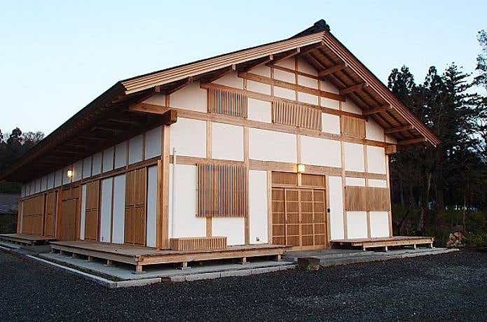 響きの宿の日本家屋外観