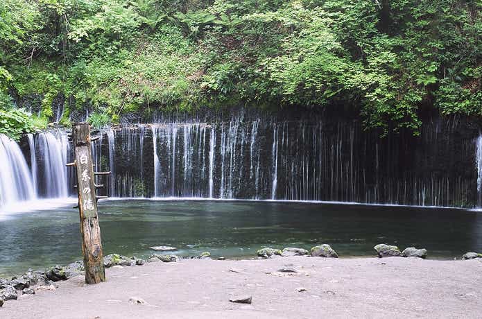 軽井沢　キャンプ場　白糸の滝