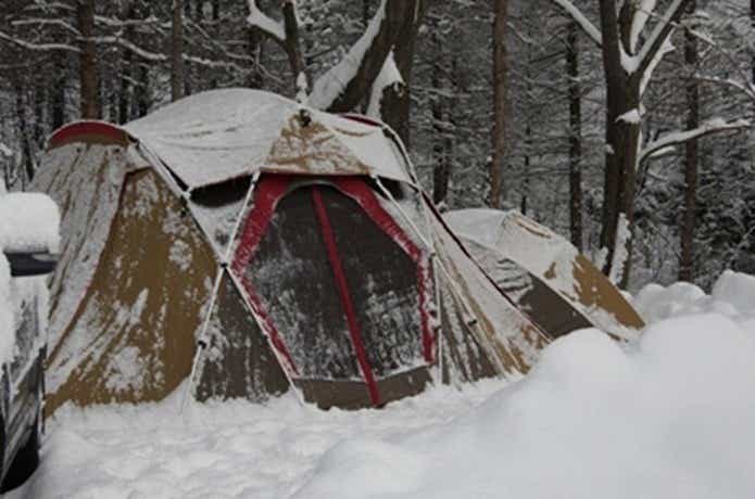 冬キャンプ　テント