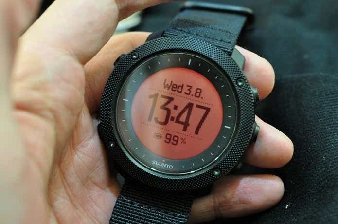 激安単価で AMBER TRAVERSE SUUNTO スント アンバー 美品 トラバース