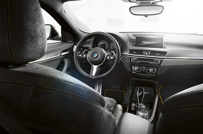 BMW　X2　インテリア