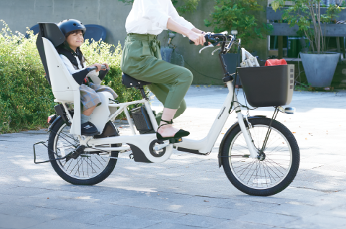 パナソニック電動に乗るアシスト自転車　ギュットシリーズ親子