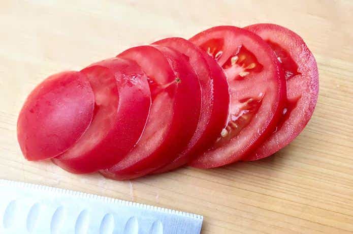 トマトを切ってみた