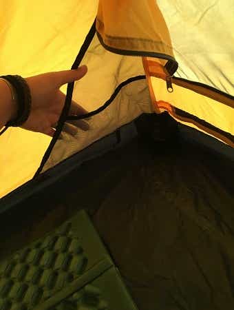 GEERTOP テント 2人用 ポケット部分画像