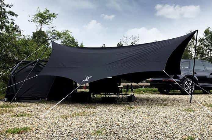 DODブラックタープと黒テント