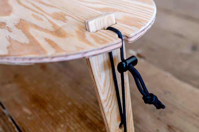 YOKA TRIPOD TABLE パラコード