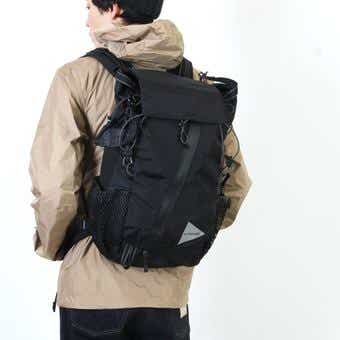 and wander「30L backpack AW-AA912」