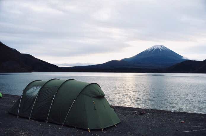 富士山と湖と２ルームテント