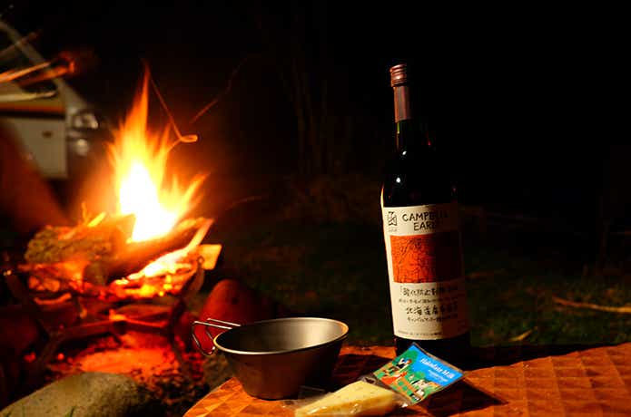 焚き火とワイン