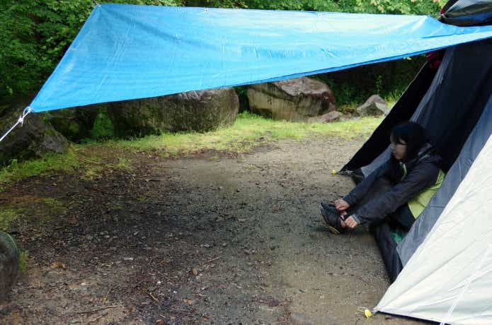 雨天時のキャンプ