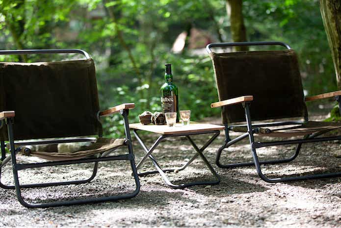 ホーボーのWaterproof Leather Folding ChairとWood Folding Low Table