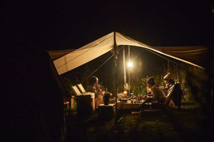 夜のキャンプ