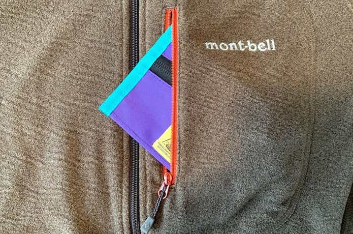 モンベルの「シャミースジャケット」のポケット