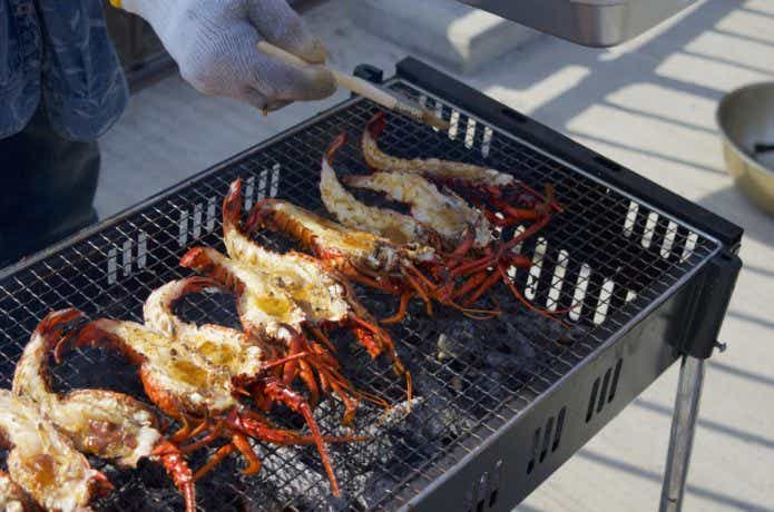 海鮮バーベキューの定番食材とオススメの焼きスタイル特集 Camp Hack 日本最大級のキャンプ アウトドア ニュースマガジン キャンプハック