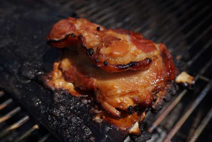 鶏モモ肉の照り焼きスモーク