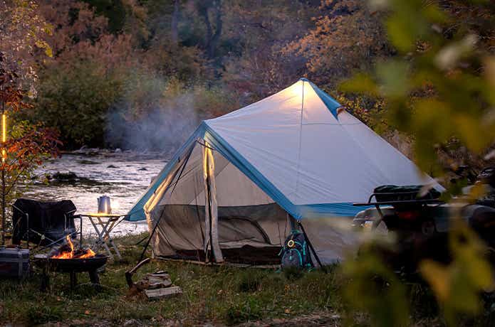 アウトドア テント/タープ 新進ブランド「ノーボックス」は便利でリーズナブル！2020年のキャンプ 
