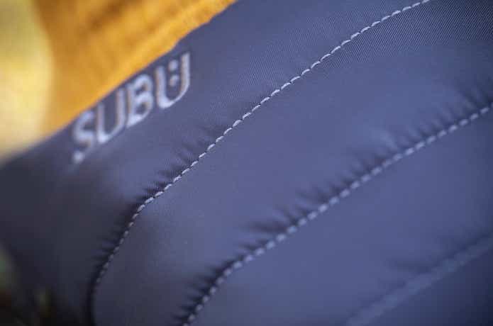 SUBUのサンダル縫製