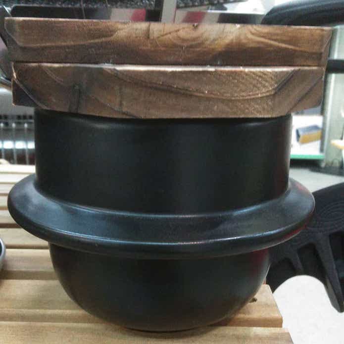 パール金属「和ごころ懐石シリーズ」 木製の蓋 陶器製の釜
