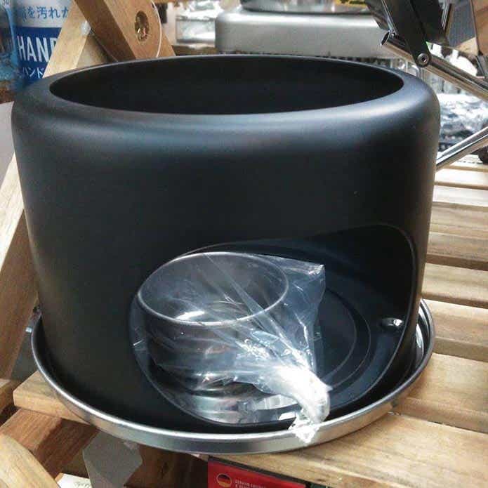 パール金属「和ごころ懐石シリーズ」 焼き付け塗装された鉄製コンロ ステンレス製の固形燃料入れ 受け皿