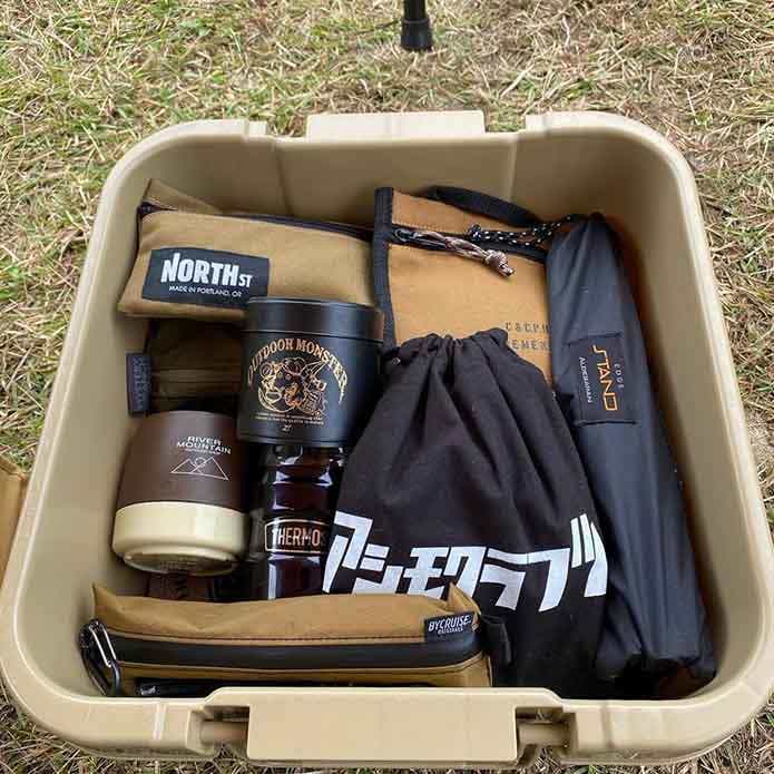 30Lサイズのトランクカーゴに小分け収納