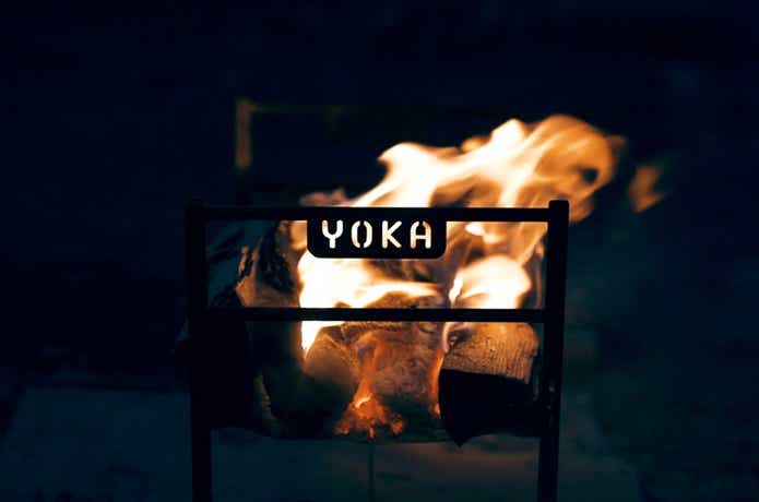 YOKAの焚き火台を夜に使用