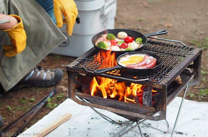 スノーピーク焚火台で調理