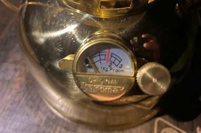 ペトロマックスHK500の圧力がなくなった圧力計