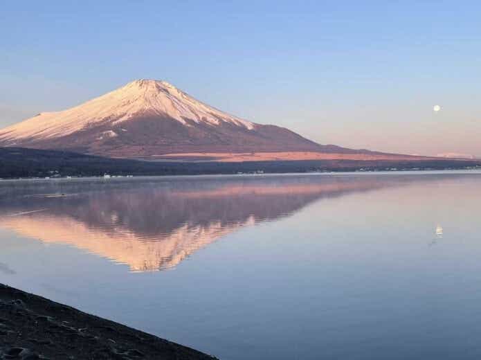 Lake Lodge YAMANAKAから見る富士山