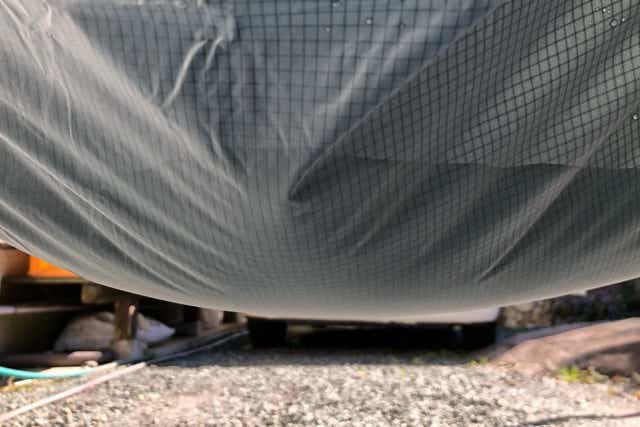 テンマクデザイン(tent-Mark DESIGN)パンダライト用フットプリントに溜まる水