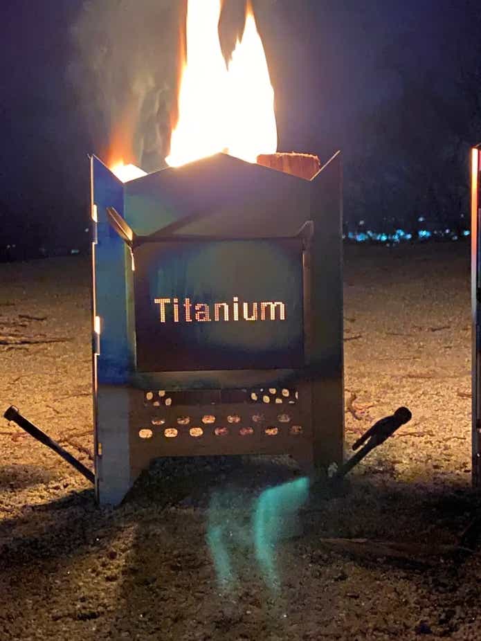 笑’s 焚き火マシン『DELTA 290』All Titanium 