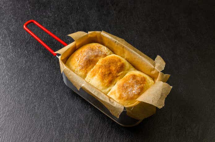 飯盒で焼いた自家製パン