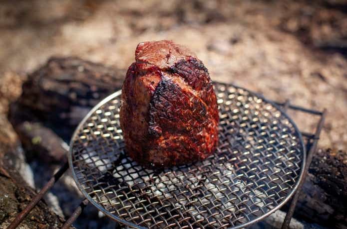 ひっくり返しながら６面すべてを焼き上げ