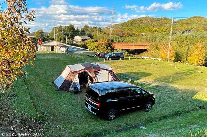 かずさオートキャンプ場の草原サイト