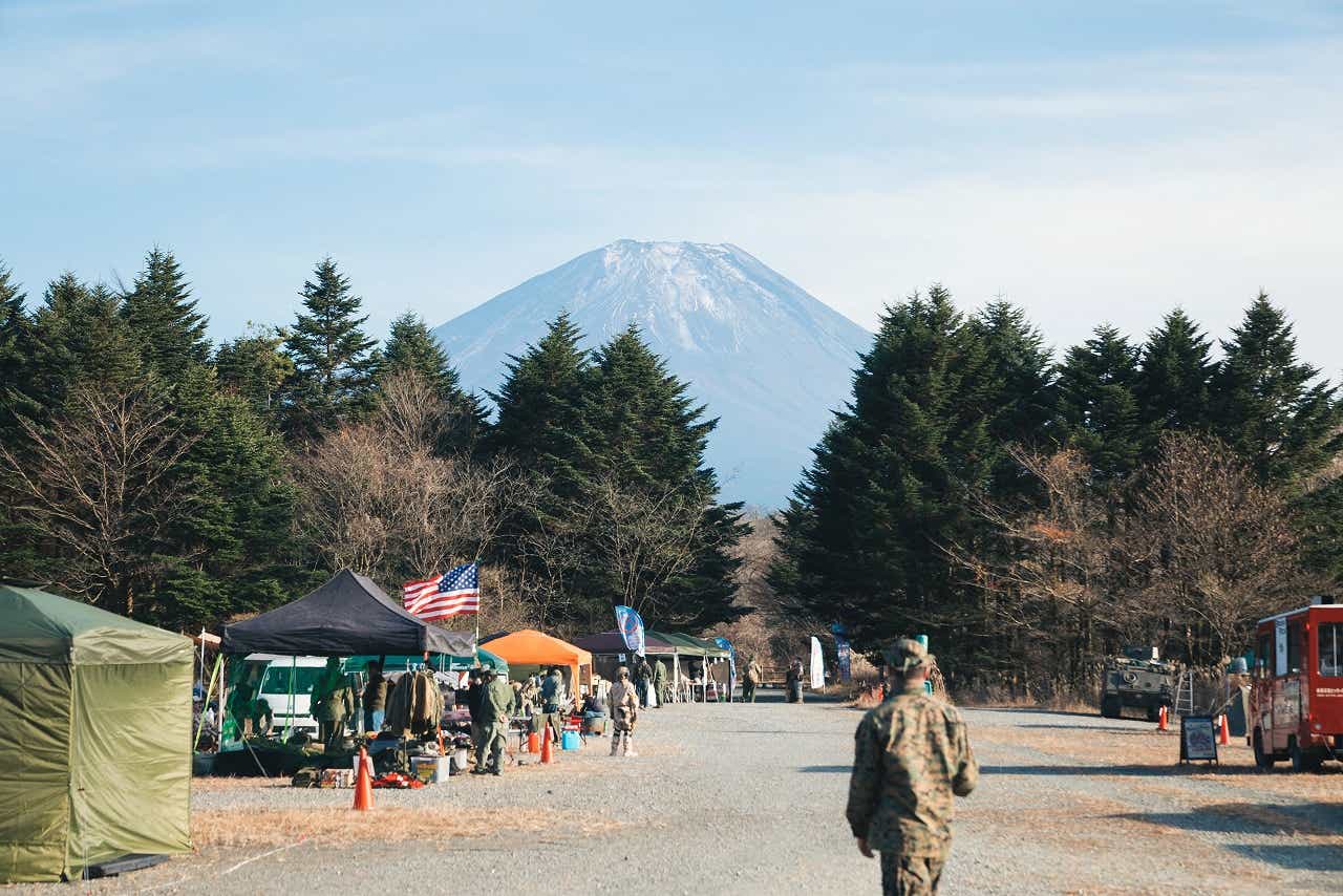 「MILITARY CAMP」