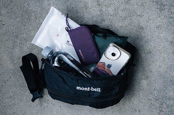 モンベル_ポケッタブル ライトバナナポーチ_最小サイズに入るもの例