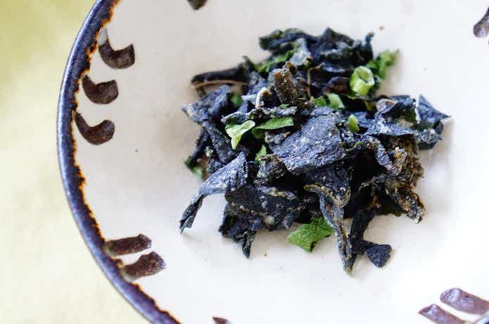 天然わかめと海藻スープの中身