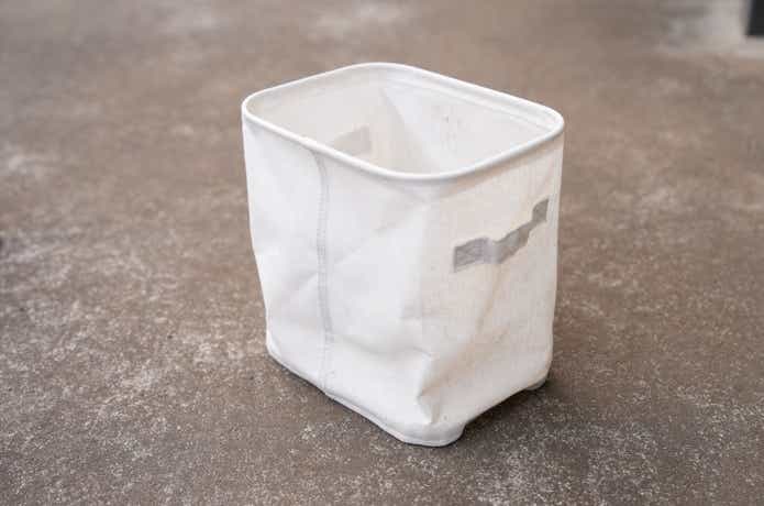 100円ショップで買ったゴミ箱