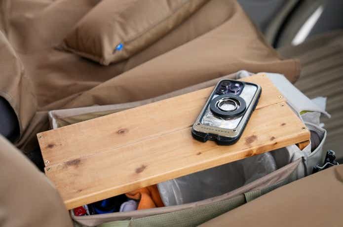 車の中に入れているワンタッチバケット