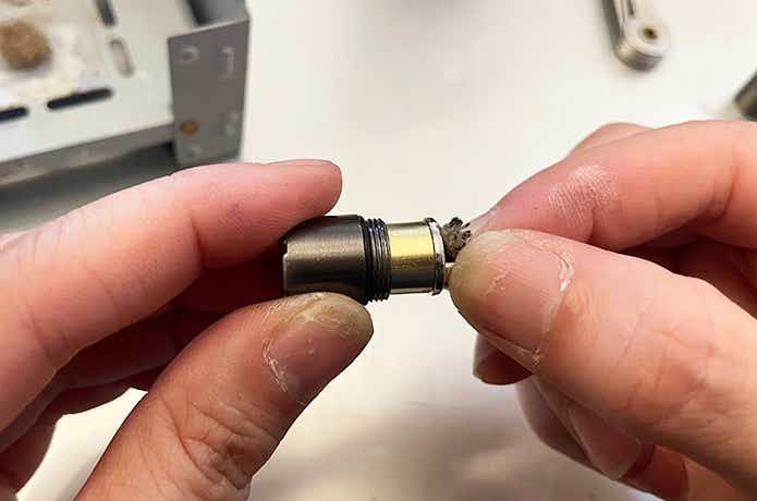 UOOPHEE「ピーナッツライター」