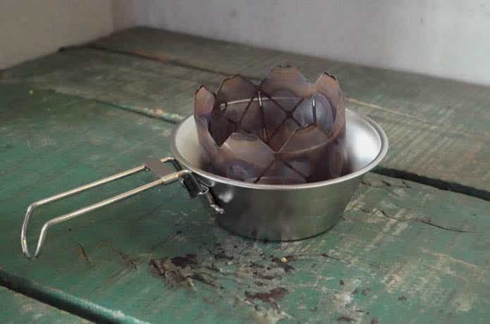 ミュニークのX-MESH STOVEとシェラカップ